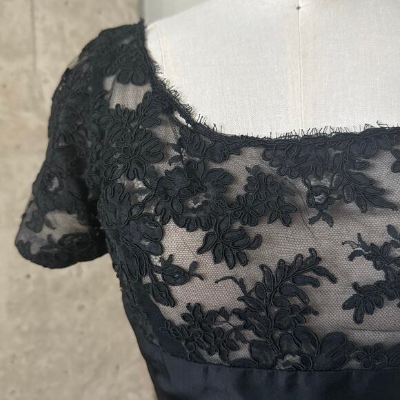 Vintage 1950’s Lace Cocktail Dress Size 0 - Picture 5 of 8